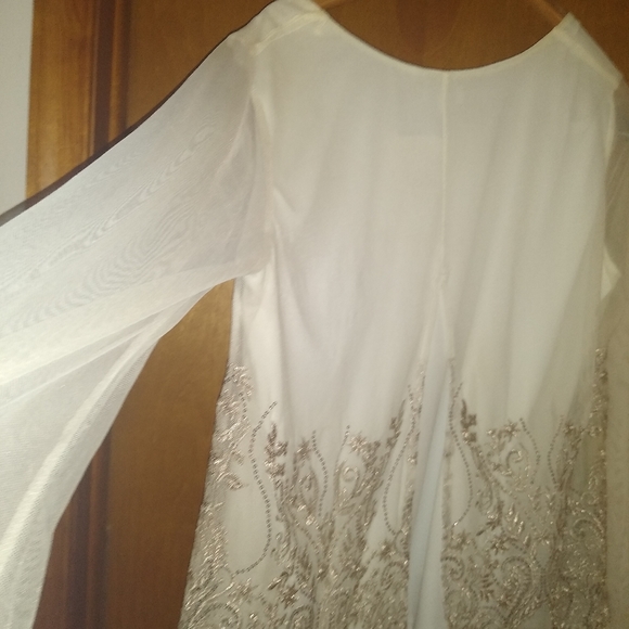 Blouse - Picture 2 of 4